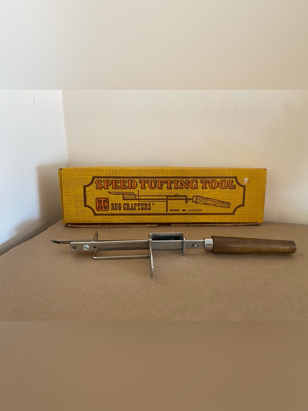 Speed Tufting Tool Vintage RC Rug Crafters Patent 3,714,915 in box